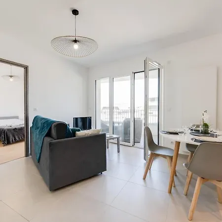 La Cantonade - T2 With Garage For 4 People Near بيت للعطل *